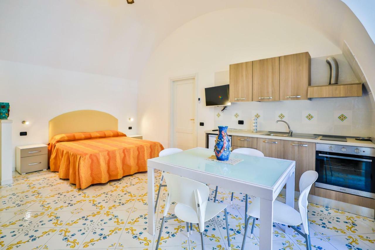 Della Monica Rooms Vietri Exteriér fotografie